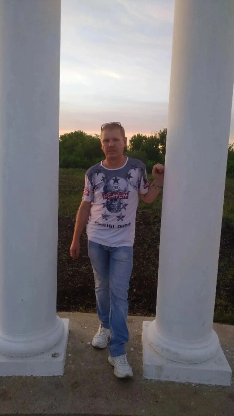  ,   Nikolay, 42 ,   ,   , c 