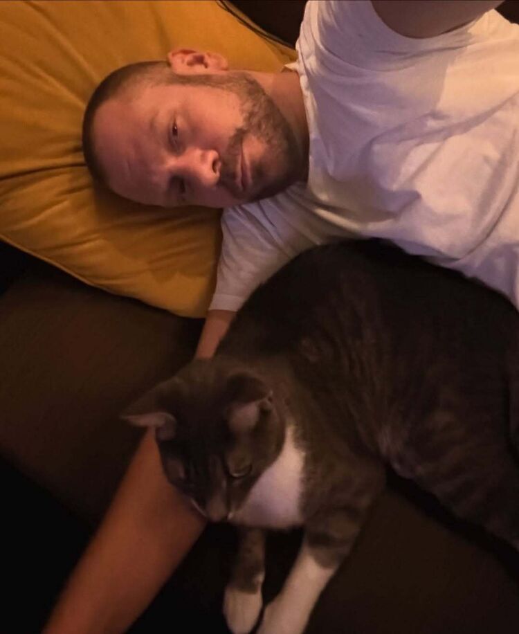 ���� 54696664 ������� Ѹ��, 37 ���, ���� ���������� � �������