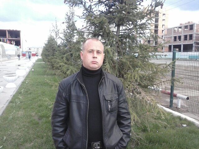  54562244  Serega, 42 ,    