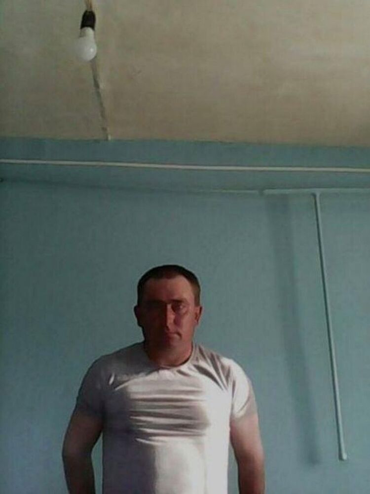  44068924  , 42 ,    