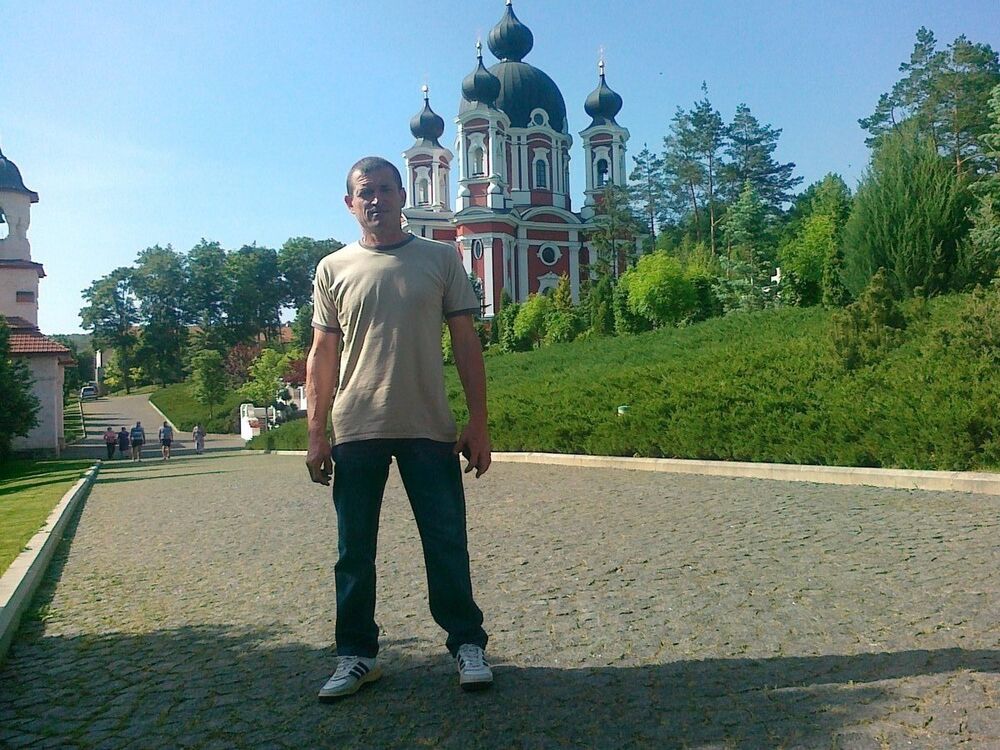  14217554  Veaceslav, 54 ,    