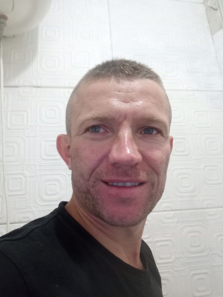  ,   Sango, 34 ,   ,   