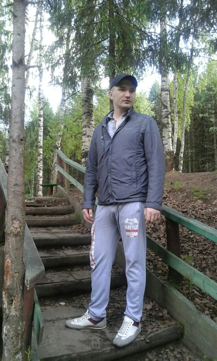  46974784  , 32 ,    