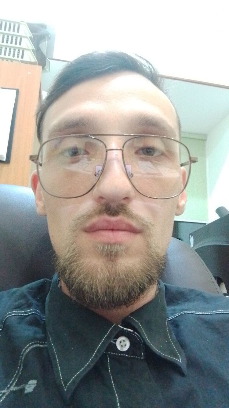  37144674  , 26 ,    