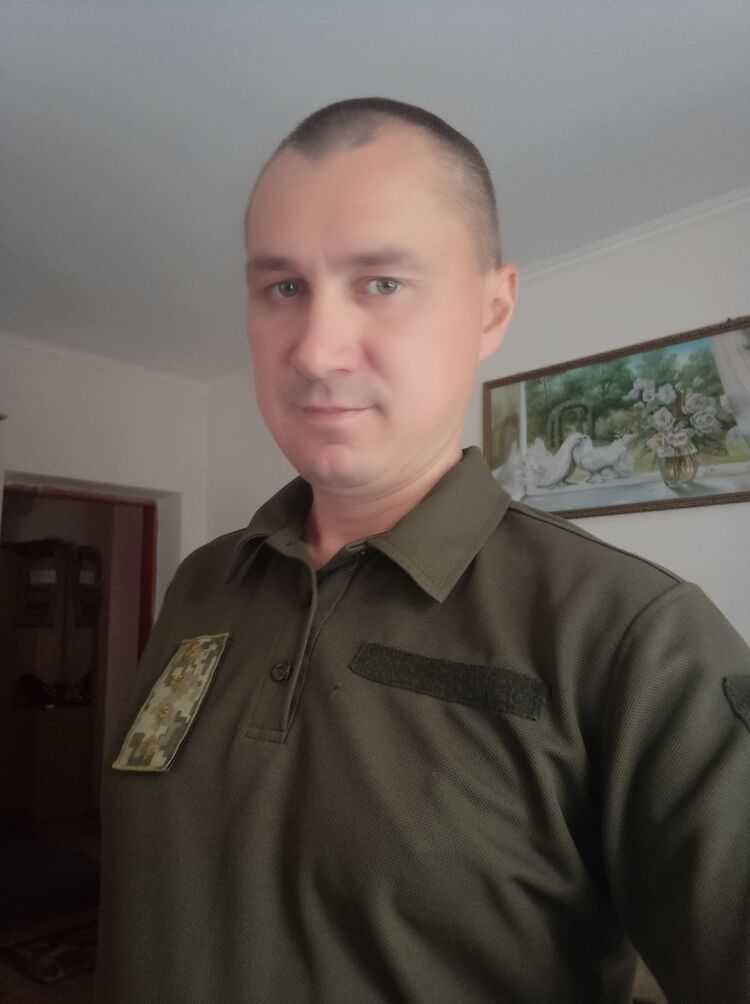 43008664  , 40 ,    