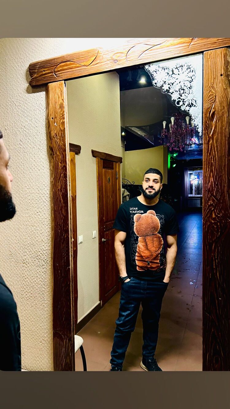  42811714  Jalal, 27 ,    