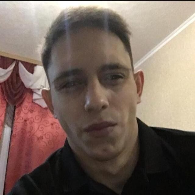  36411104  Pavel, 26 ,    