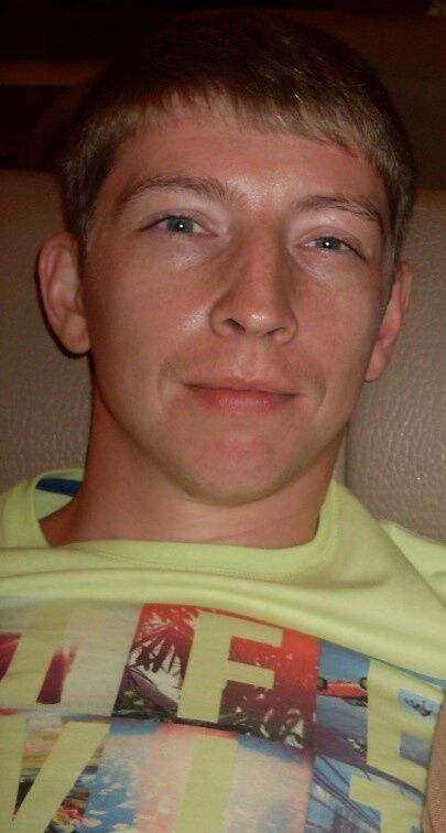  27480024  Aleksander, 41 ,    