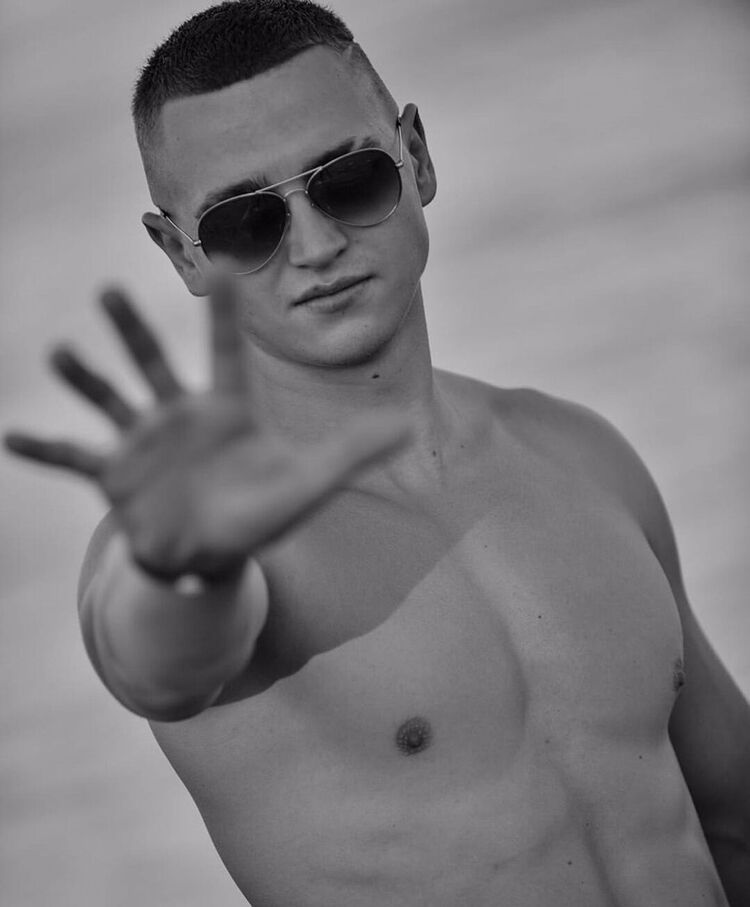 ���� 54611664 ����� ˸��, 25 ���, ���� ���������� � ������