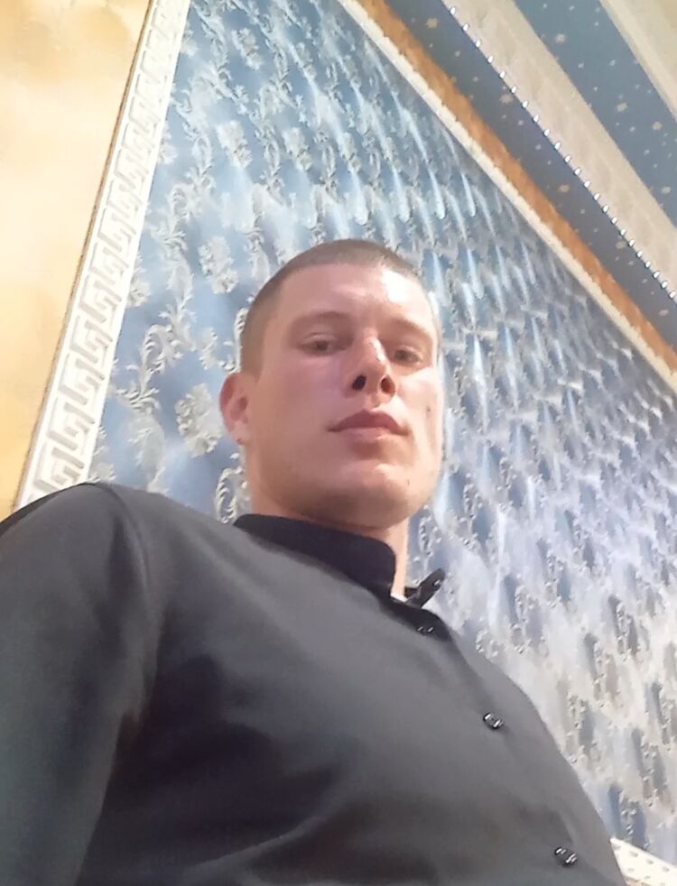  51356084  Alexey, 31 ,    