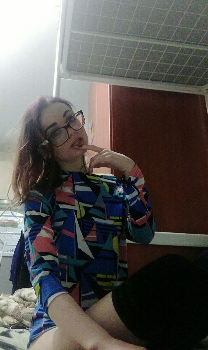  11839374  Mika, 28 ,    -