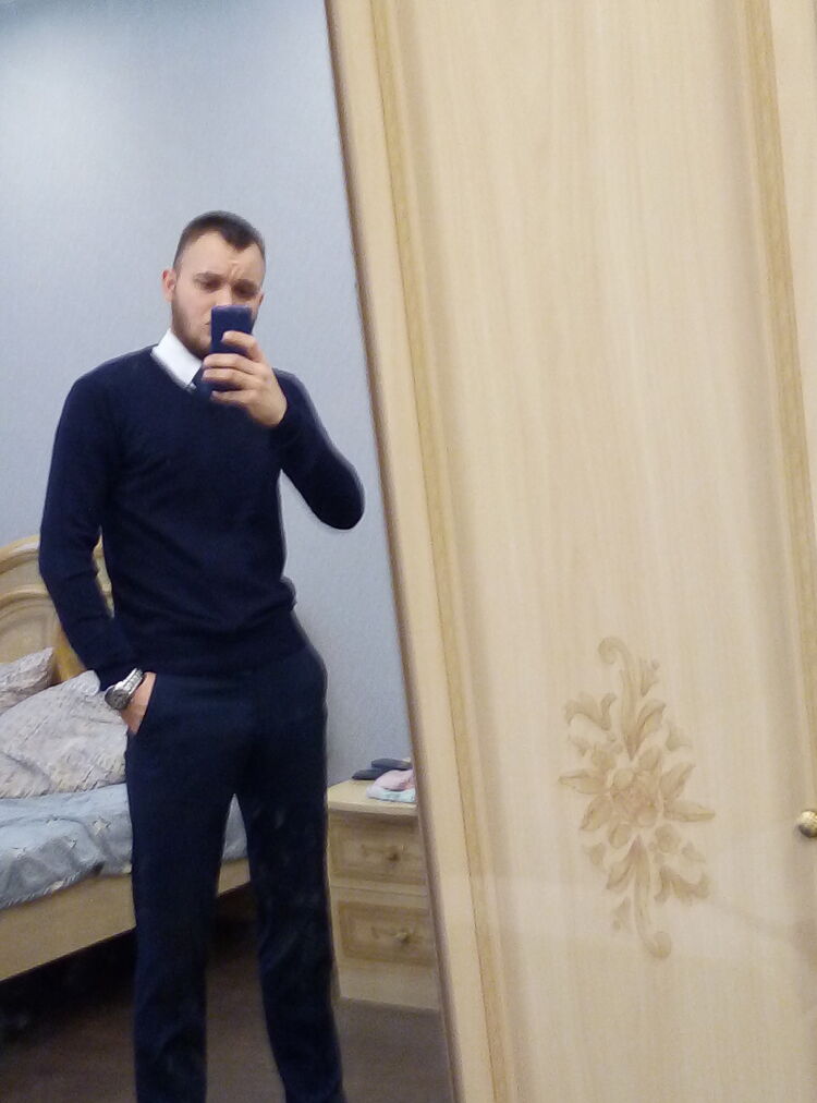  ,   Nikita, 26 ,   ,   