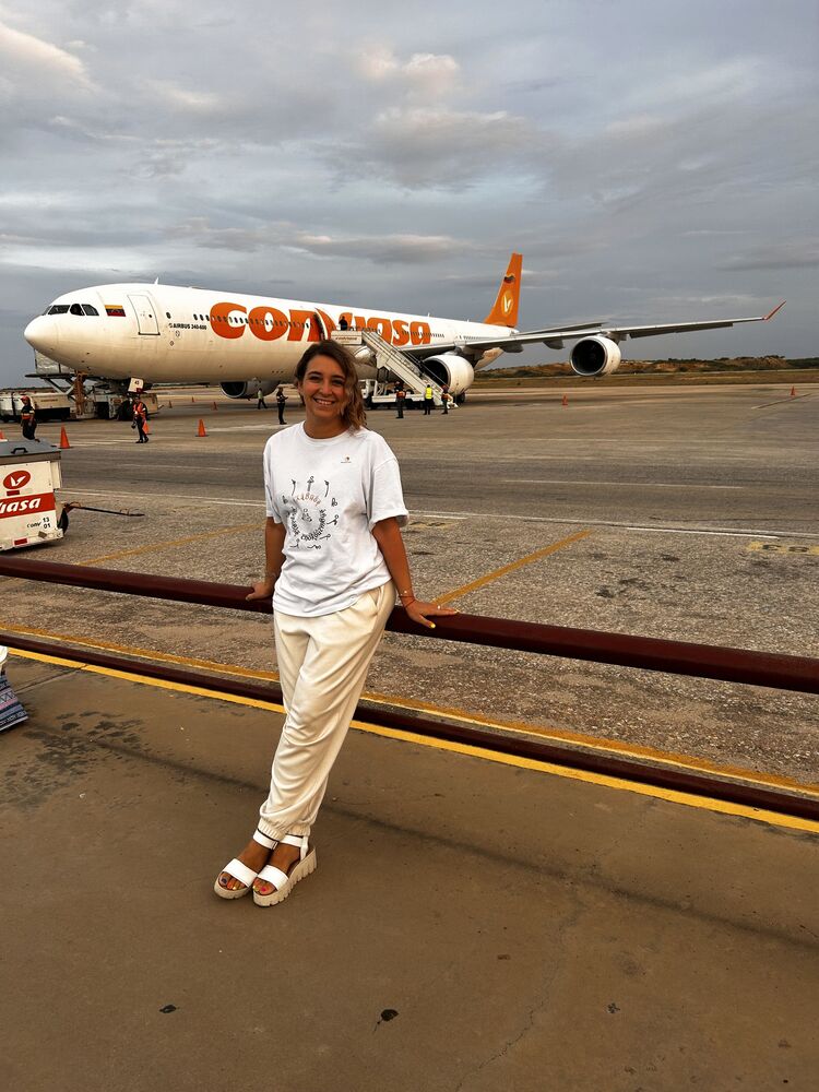  54323454  Margarita, 35 ,    