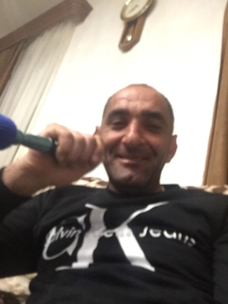  41939144  GAGIK, 50 ,    
