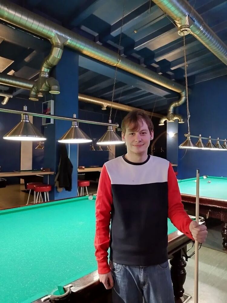  44654784  , 21 ,    -