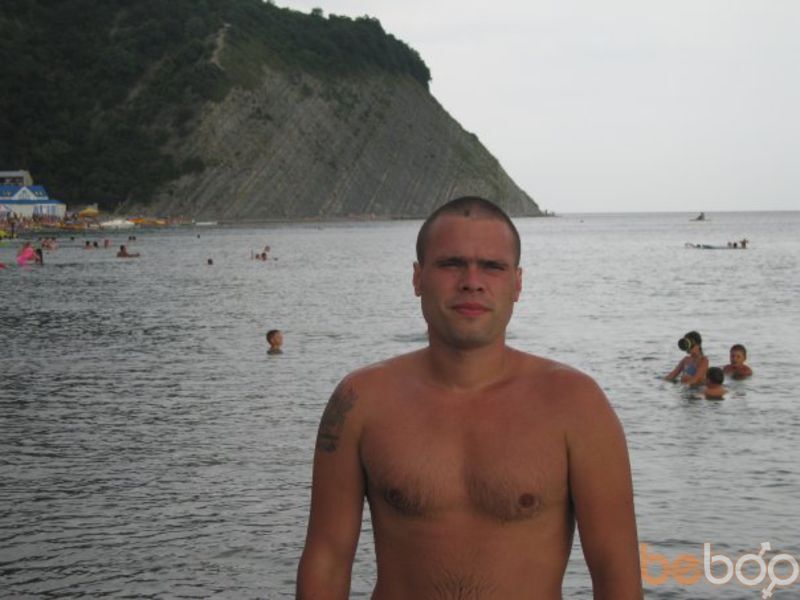 ,   Mihail Z, 42 ,   ,   , c , 