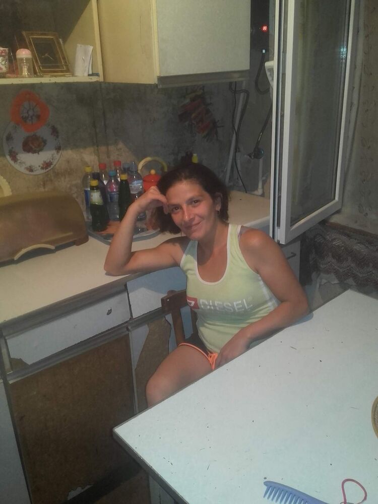  ,   Aida, 40 ,   ,   , c 