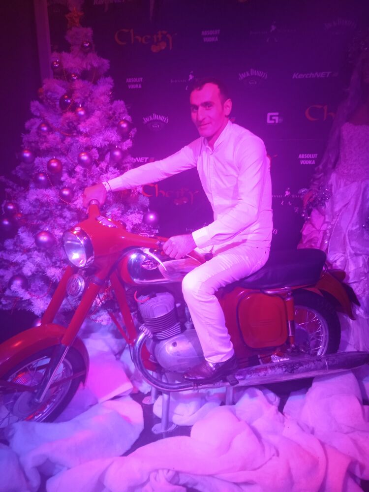 ���������� �����, ���� ������� Sargis, 39 ���, ������������ ��� ������, ����� � ���������, c�������� ���������, ���������