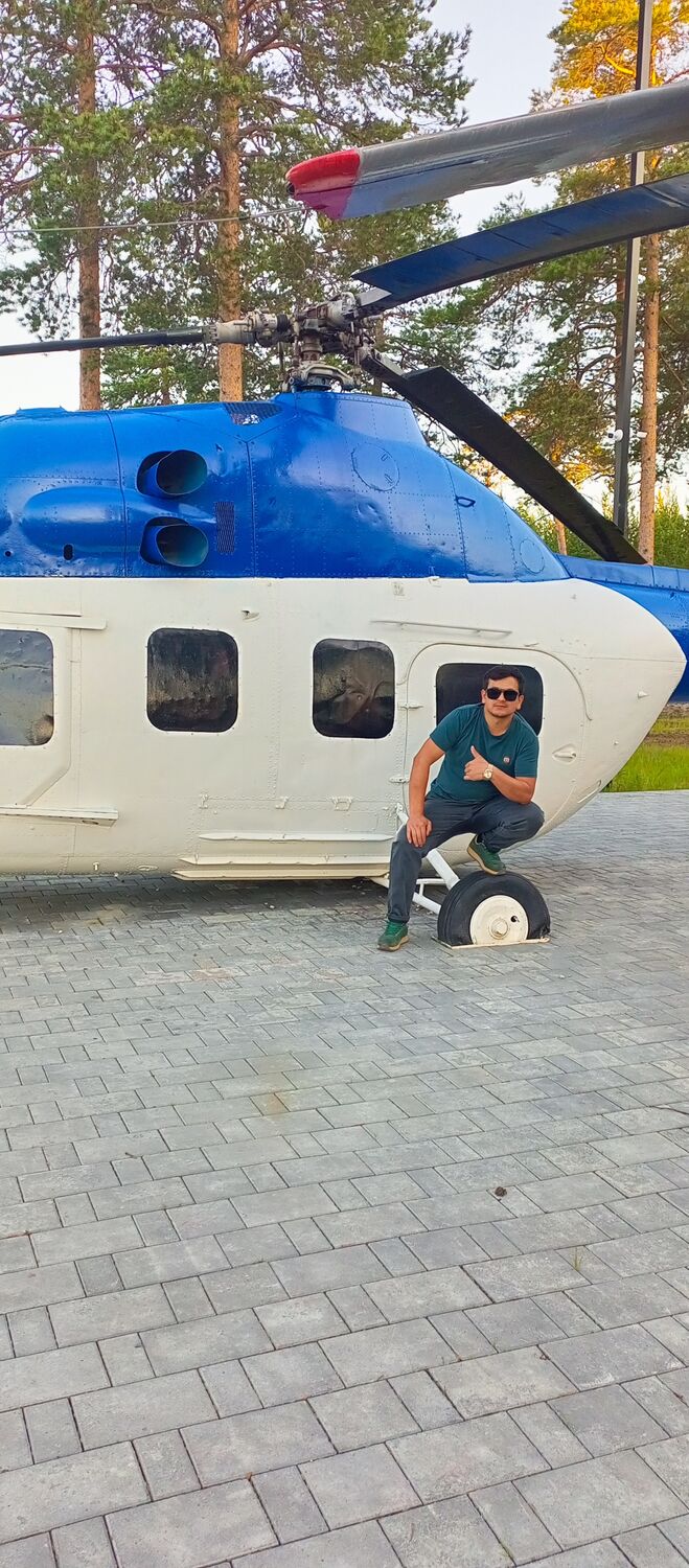  53795674  , 29 ,    -