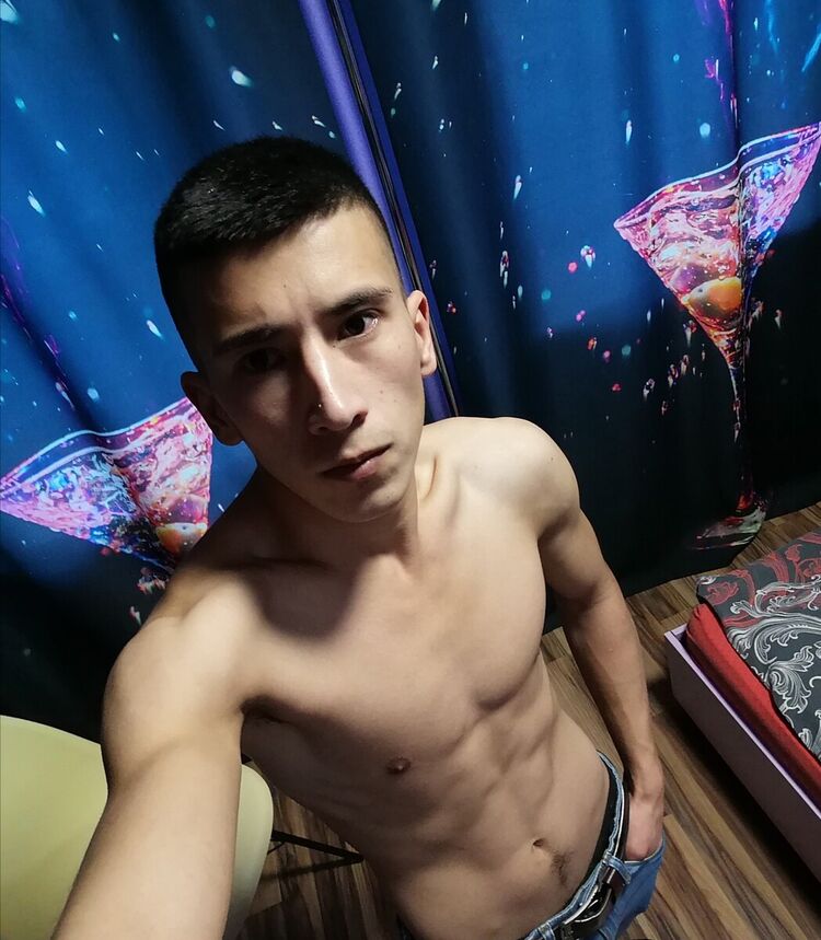  21673244  , 27 ,    