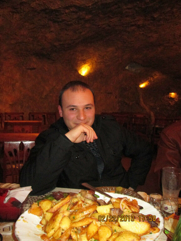  5106214  Armen, 36 ,    