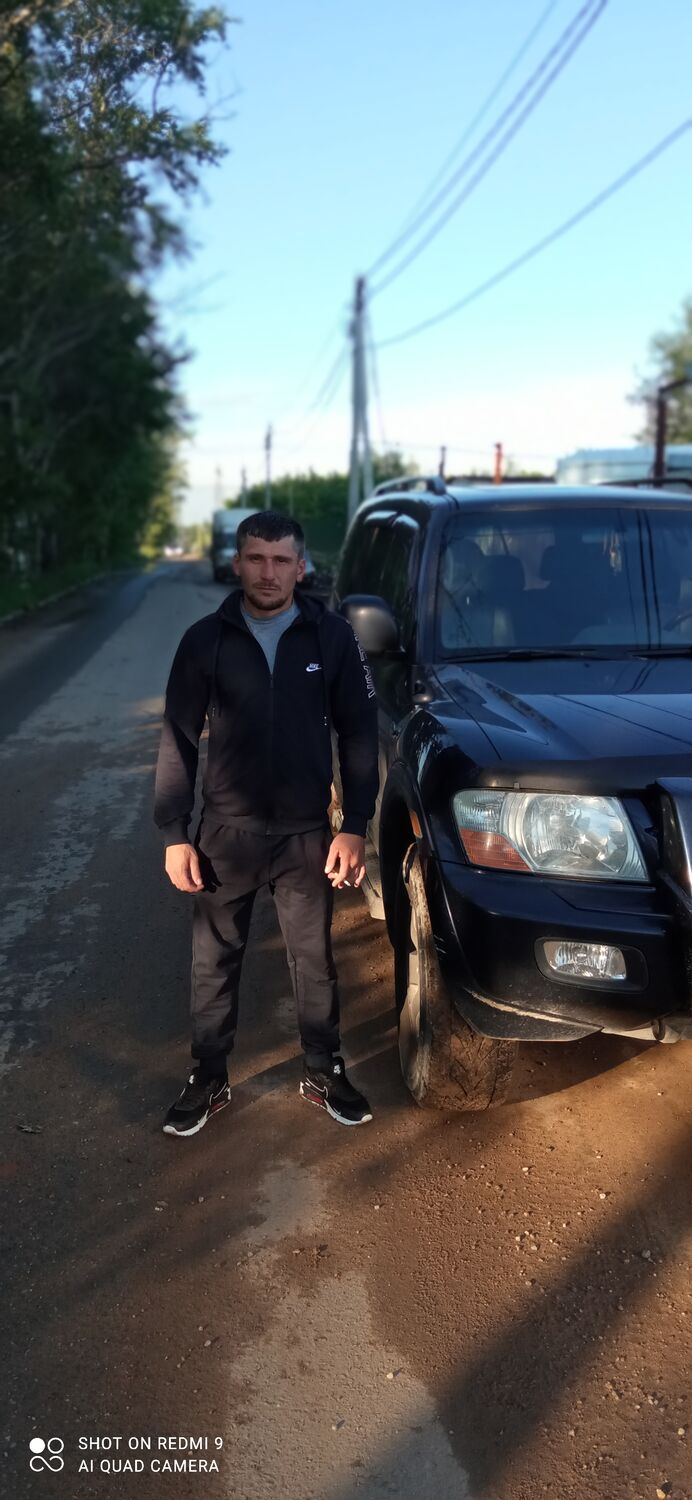  ,   Evgeny, 35 ,   