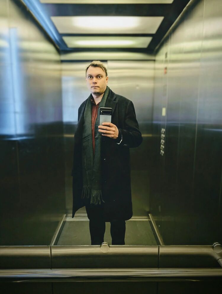  ,   Vladimir, 30 ,   ,   