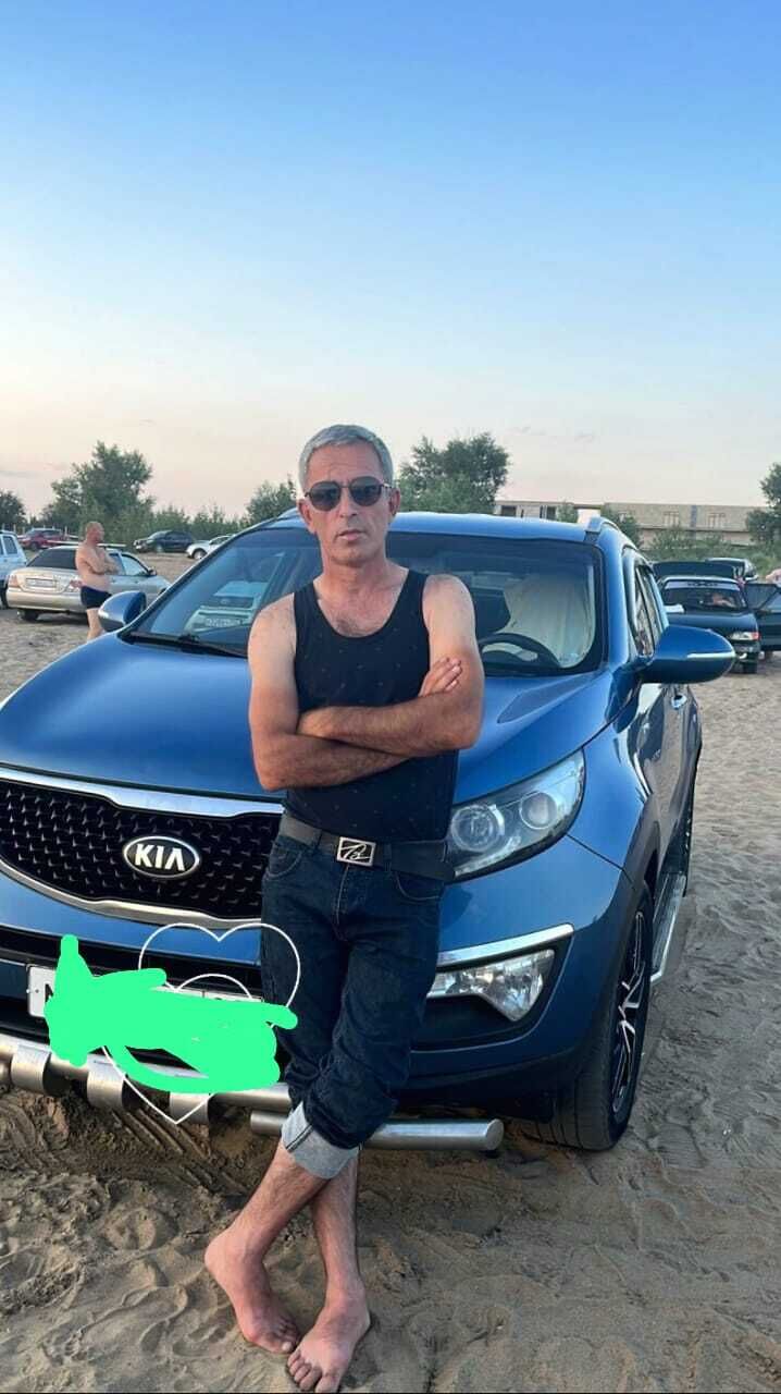  38393014  , 43 ,    --