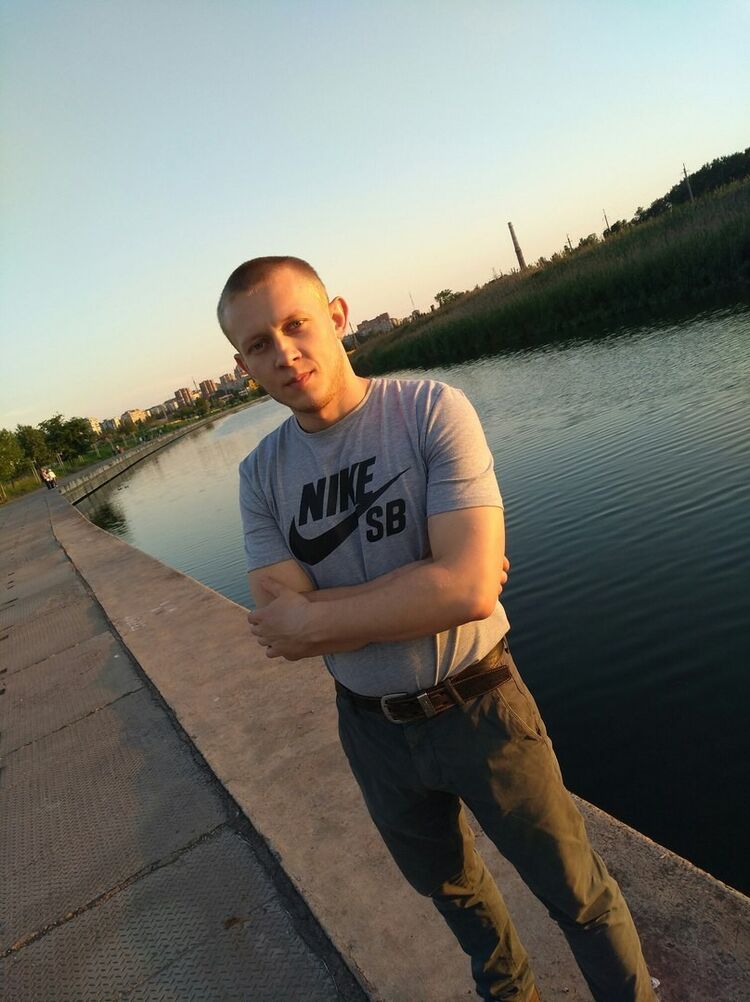 ���� 10614494 ������� Anton, 32 ����, ���� ���������� � ������������