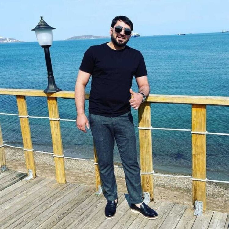  ,   Rauf, 40 ,   ,   , c 