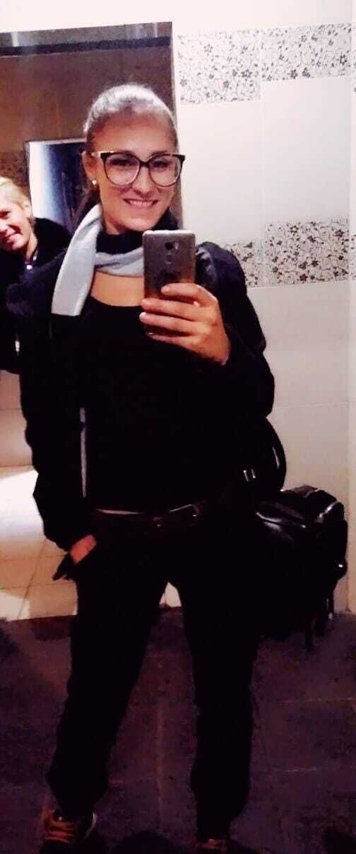  -,   Sofi, 32 ,   ,   