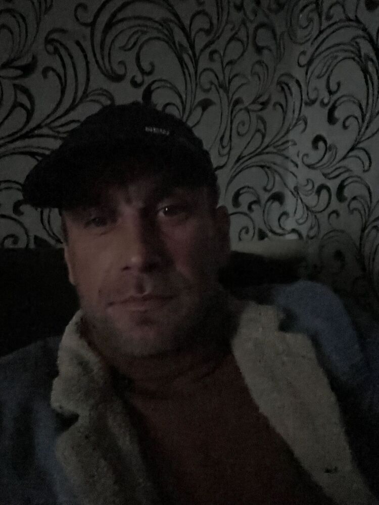 Клим 37 год тольятти. Ксюха. Парень сашка. Папанян арман. Сашка чаус.