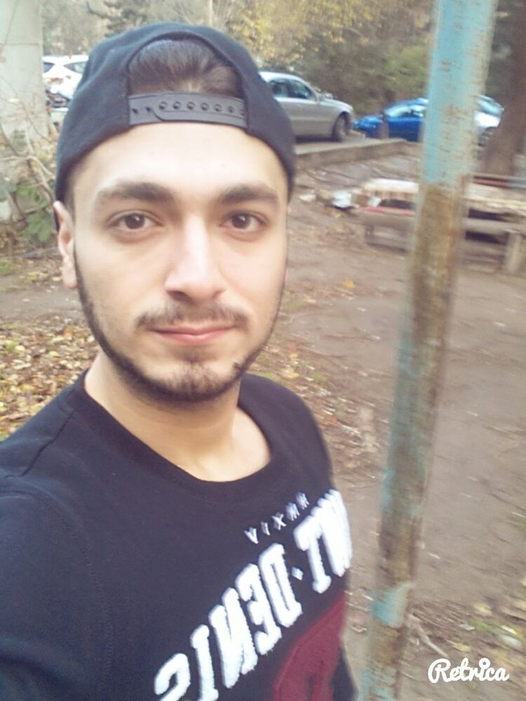  6862974  Parviz, 33 ,    