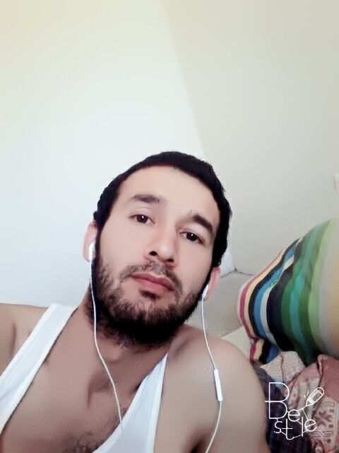  13748764  Azim, 33 ,    