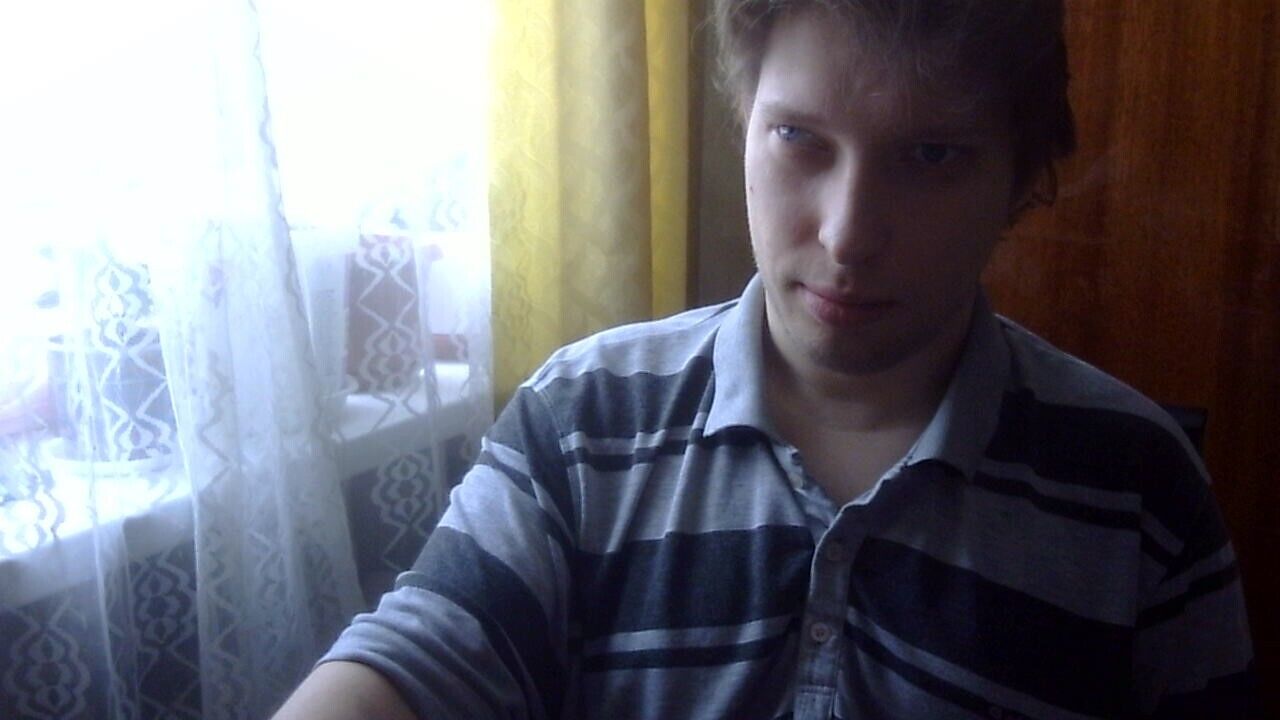  32278474  , 40 ,    