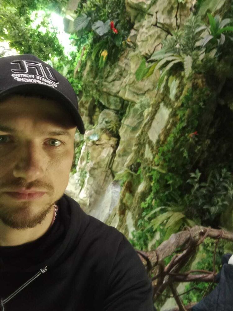 ���� 27325184 ����� ������, 25 ���, ���� ���������� � �����-����������