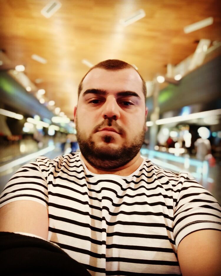  16469734  Ruslan, 36 ,    