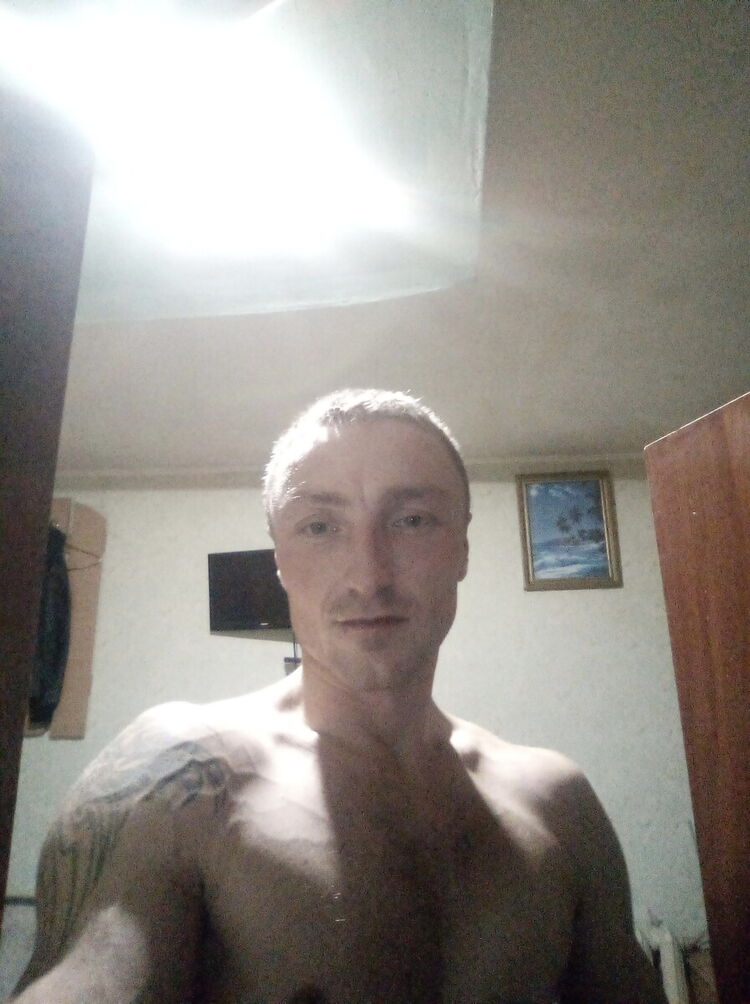  22179824  , 37 ,    