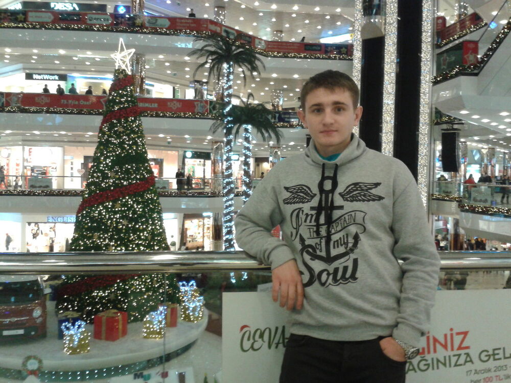  4593254  Victor, 30 ,    