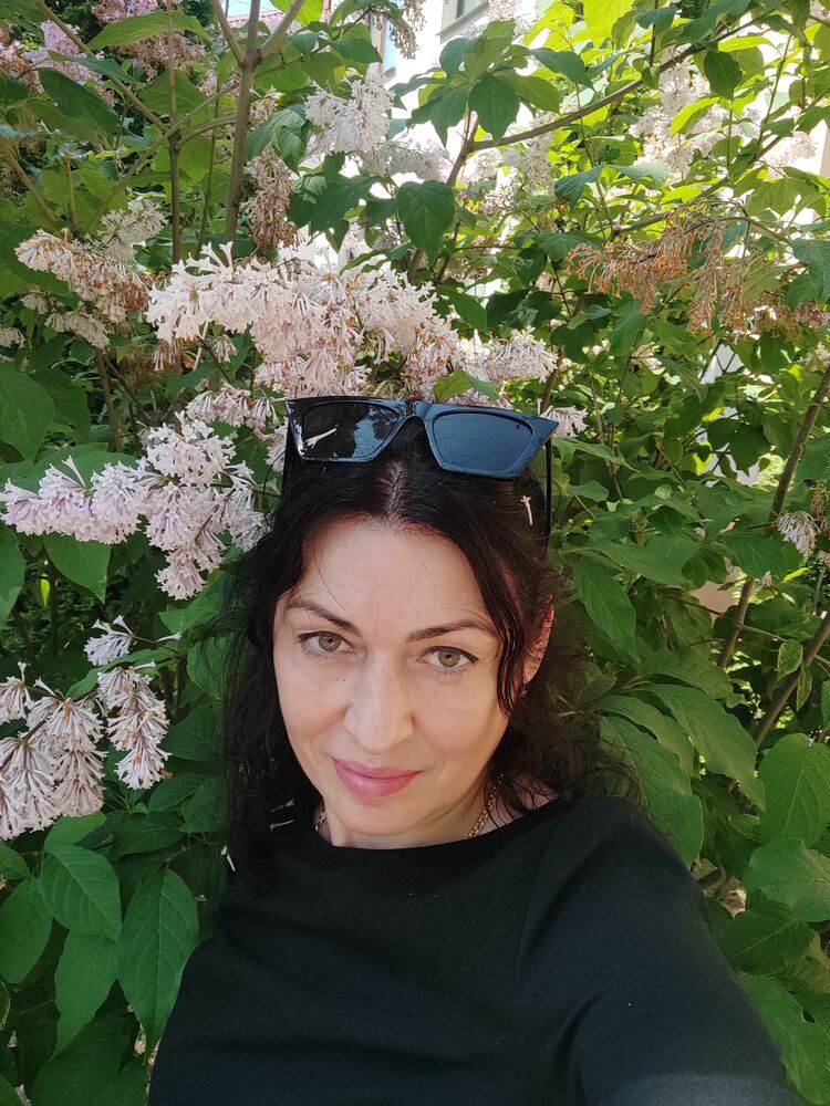  53418934  Olga, 47 ,    