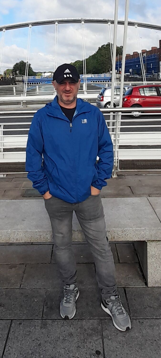  ,   Aleks, 47 ,   ,   
