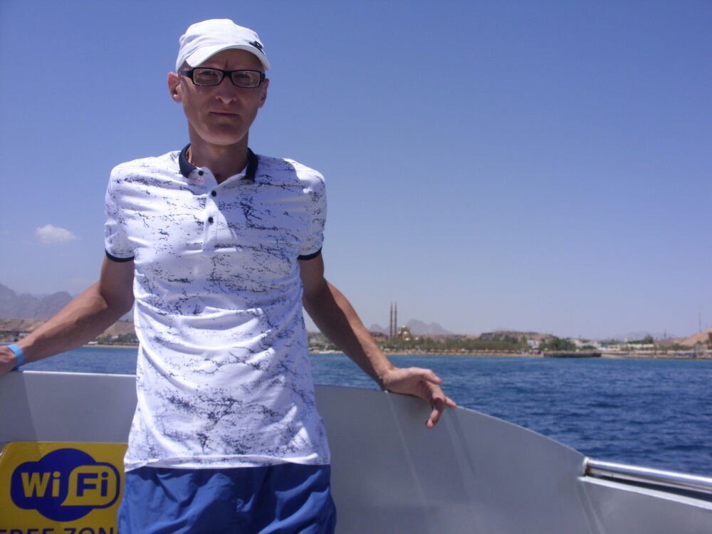 ���� 17436994 ������� Yury, 40 ���, ���� ���������� � �����������