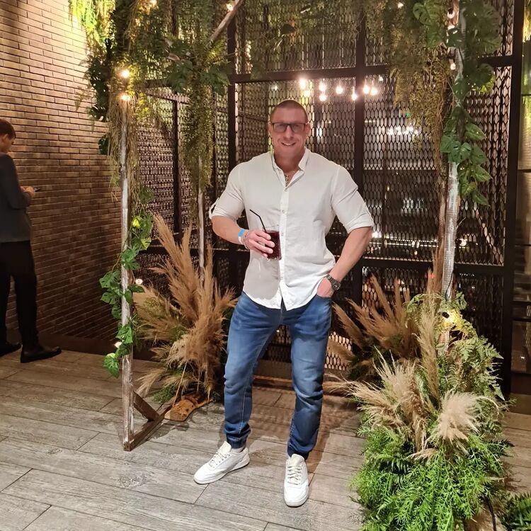 ���������� ������, ���� ������� Den, 48 ���, ������������ ��� ������, ����� � ���������