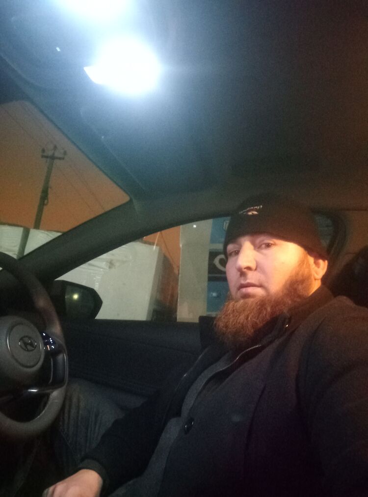  33137404  , 35 ,    