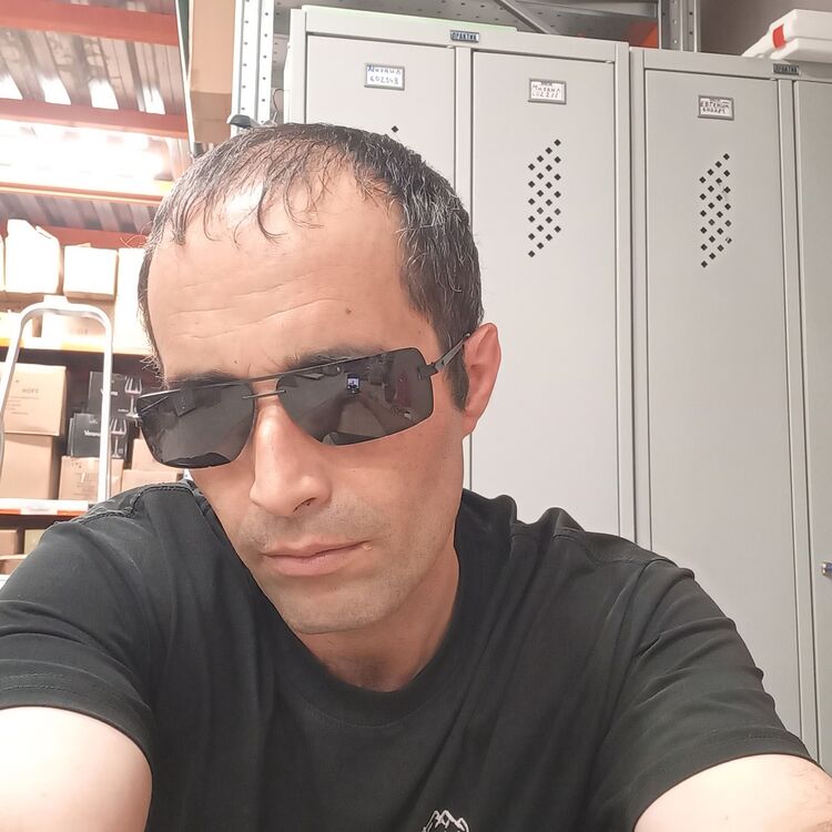  45910694  , 40 ,    