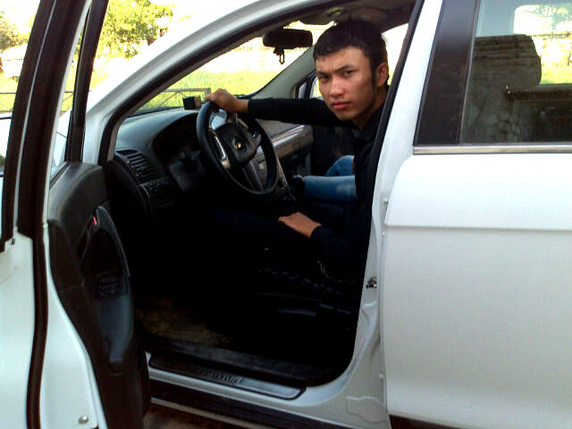  27064304  Baxodir, 32 ,    