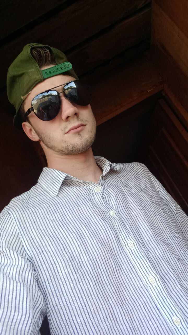  52856834  , 19 ,    