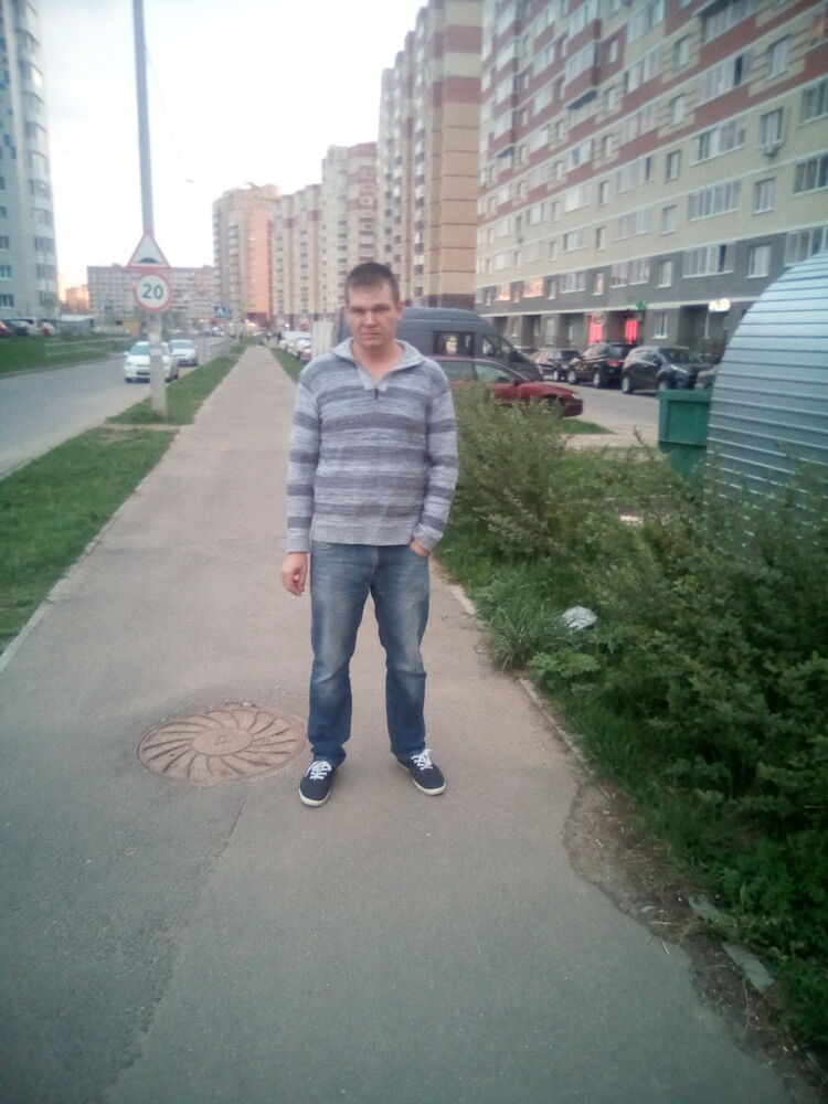  ,   Anton, 40 ,   