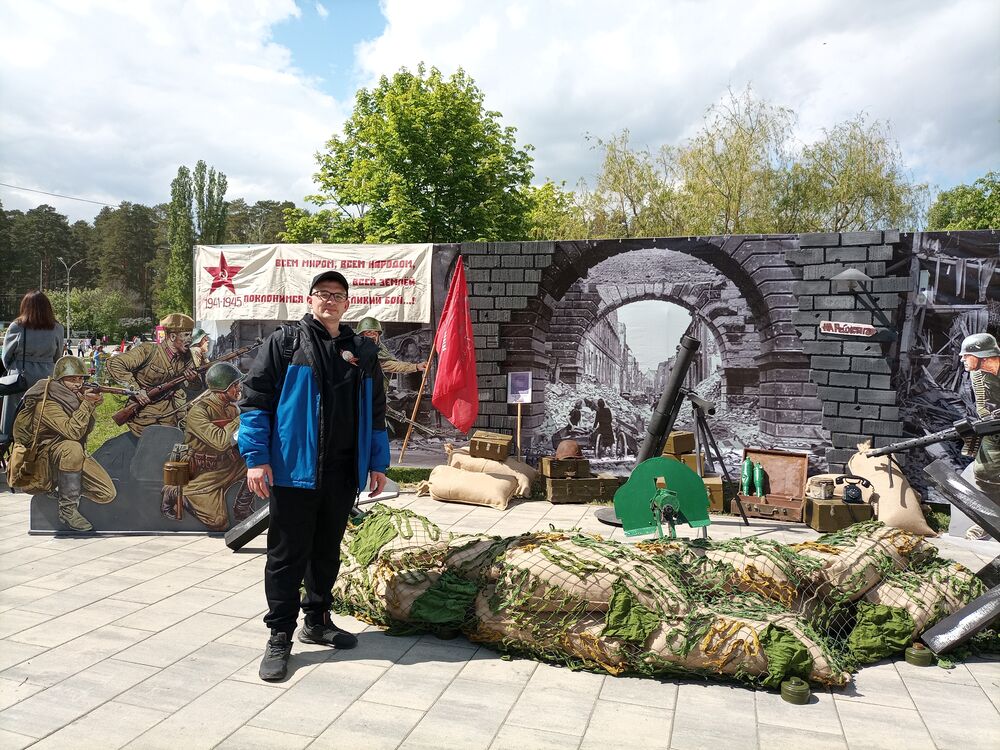  ,   Pavel, 35 ,     , c , 