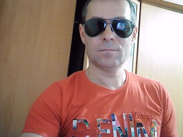  ,   Valera, 48 ,   ,   , c 